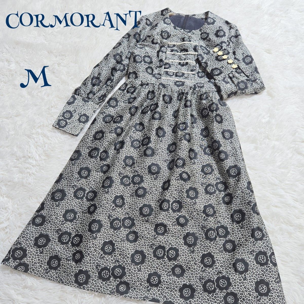 ヴィンテージ】胸元レース 花柄×幾何学 長袖 袖花柄ボタン ロングワンピース M 大人可愛い 総柄 花柄 黒