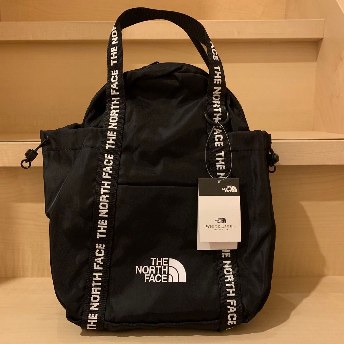 THE NORTH FACE ザノースフェイス リュック カバン バックパック　リュックサック　レディース