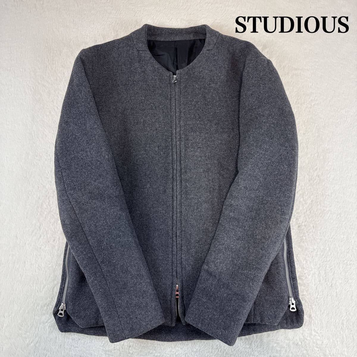 STUDIOUSウール混紡　ノーカラージャケットブルゾン　サイドジップダブルジップダークグレー　サイズ2　日本製