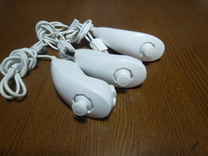N055【送料無料 動作確認済】Wii ヌンチャク 3個セット　ホワイト　（クリーニング済）白 　NINTENDO　任天堂 純正 
