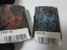 ハーフ オブ スカル デザイン HALF OF SKULL デザイン ZIPPO レッド/ブルー 2個セット 展示未使用品_画像2