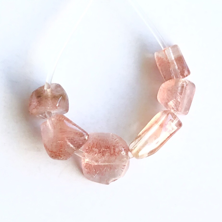 C Strawberry quartz beads from Kazakhstan (sold by the piece, 6 pieces) Strawberry quartz power stone Rare Rare stone Power stone Handmade accessory material, Beadwork, beads, Natural Stone, Semi-precious stones