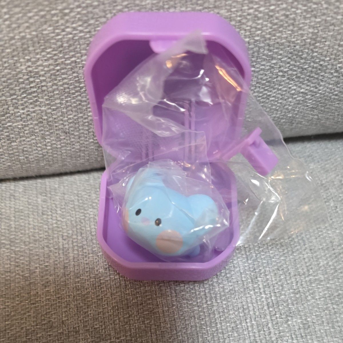 bt21 ぷくっとリング　カプセルトイ　KOYA ガチャ　