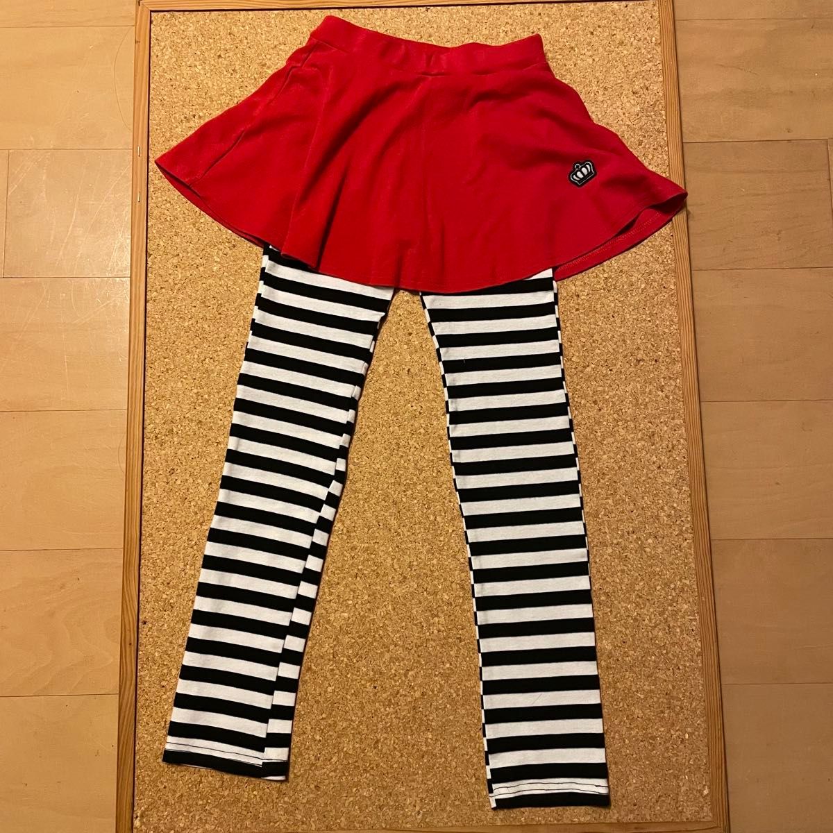 スカッツ スカート付きレギンス 赤 ボーダー キッズ 女の子