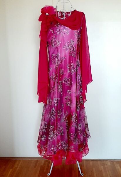 パーティードレス ロングドレス カラードレス 発表会 ウエディングドレス カラオケ衣裳 社交ダンス お披露目