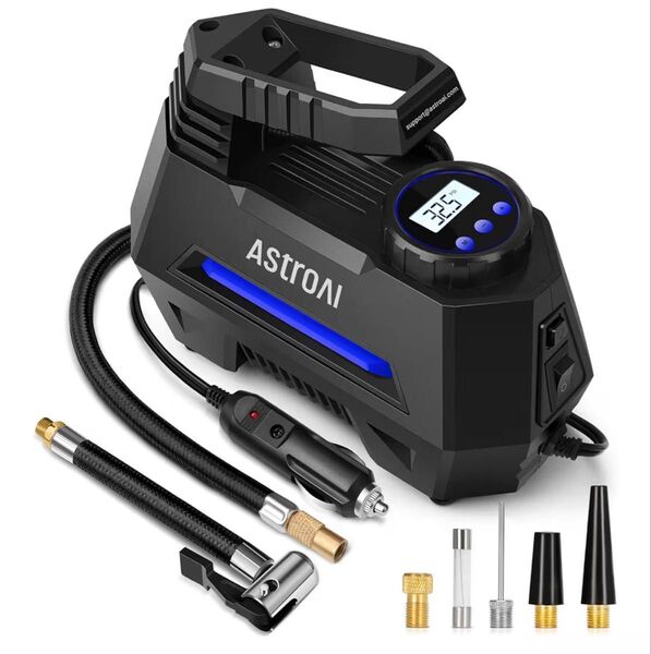 AstroAI 電動エアコンプレッサー12V 車用空気入れ|高速充填・自動停止・静音設計・LEDライト搭載・3種ノズル付属・タイヤ