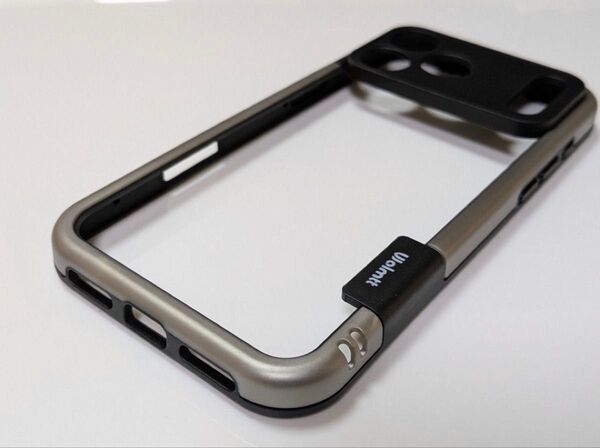 iPhone17 Pro Max 用シリコンバンパー 純フレーム・背面なし ソフトシリコン 超軽量で超薄型 耐衝撃 スマホ ケース