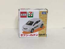 6-110 トミカ セブンイレブン トヨタ ヴィッツ ミニカー 特注 限定_画像1