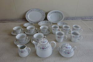 Noritake ノリタケ【HONEY 2820☆クラシックローズフラワー☆お皿＆ティーセット】合計18点セット☆NIPPON TOKI KAISHA JAPAN☆当時もの