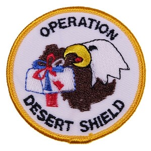 PI43 OPERATION DESERT SHIELD 砂漠の盾作戦 丸形 ワッペン パッチ ロゴ エンブレム アメリカ 米国 USA 輸入雑貨