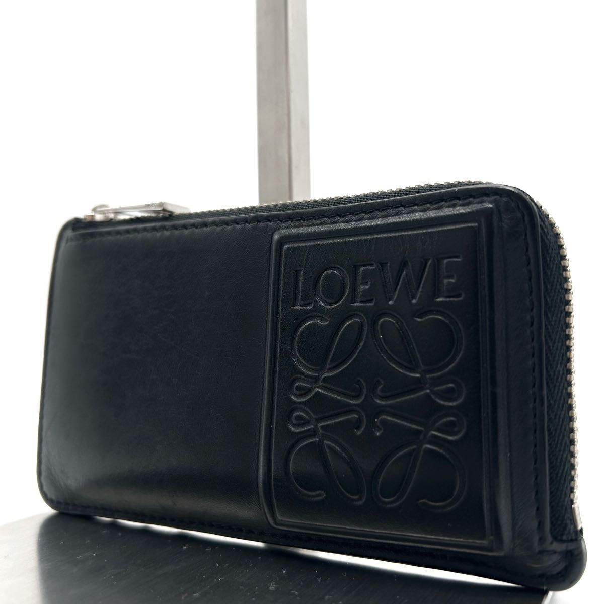 美品 LOEWE ロエベ アナグラム フラグメントケース 財布 小銭 カード シルバー金具 コンパクト ブラック レザー メンズ