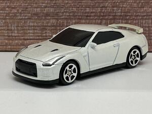 即決有★RMZcity NISSAN 日産 GT-R R35 白★ミニカー ルース