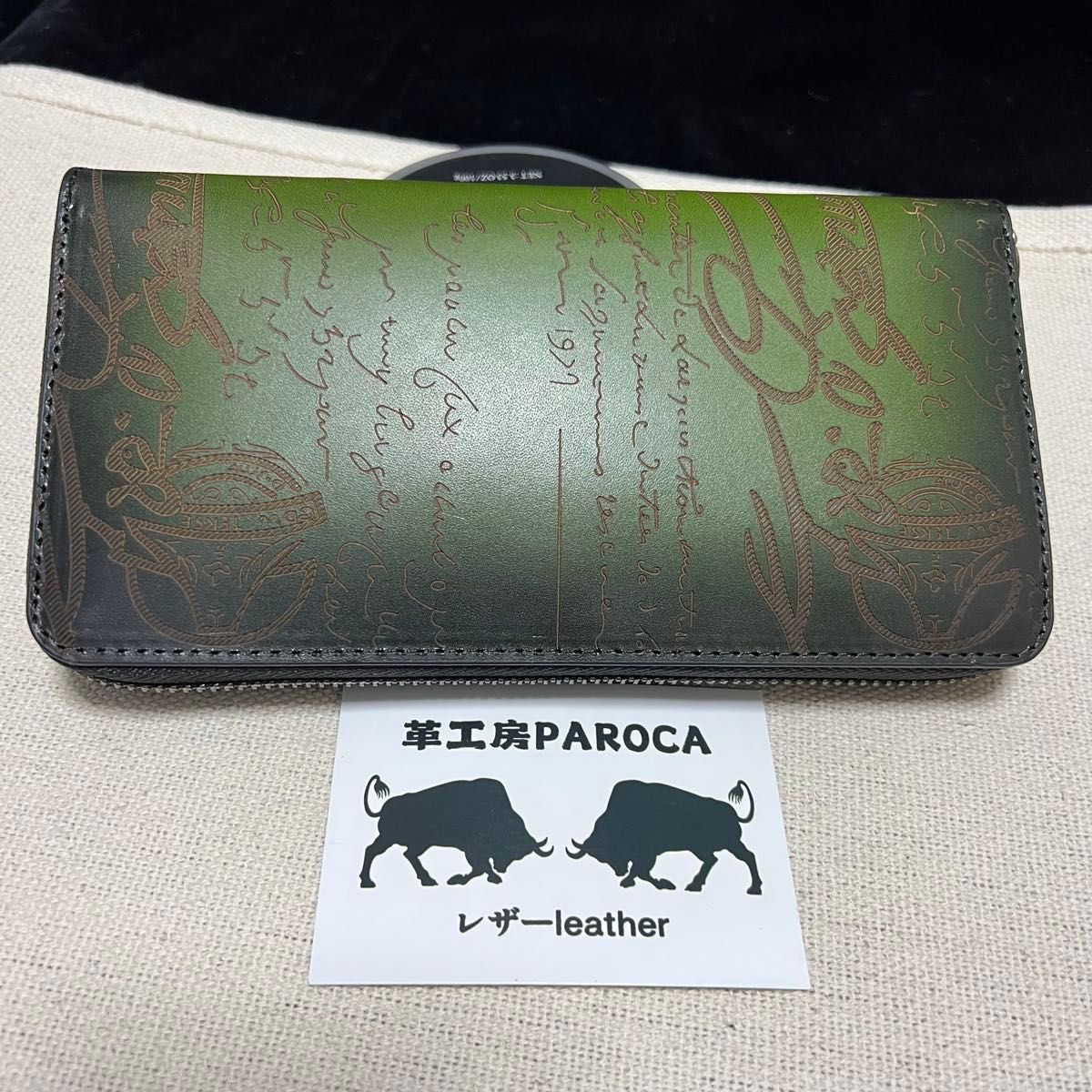 緑　グリーン系　イタリアンレザー ハンドメイド 　メンズ 牛革本革男女兼用　手作り 人気商品ラウンドファスナー人気/長財布小銭入れ