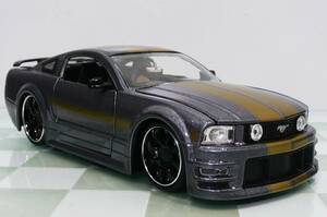 #JADA TOYS 1/24 2006 FORD MUSTANG GT GREY# Ford Mustang 15