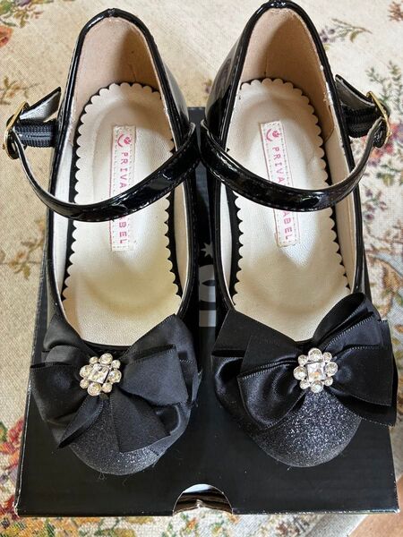 子供靴 黒 リボン 可愛い 入学式 卒業式 結婚式 フォーマルシューズ ブラック 黒 発表会 女の子 七五三 入園式 卒園式