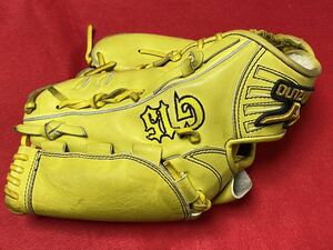 . person army 15... one '11 rookie year season official war actual use glove 