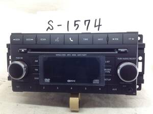 S-1574　クライスラー純正　ジープ　68252828AD　CDデッキ