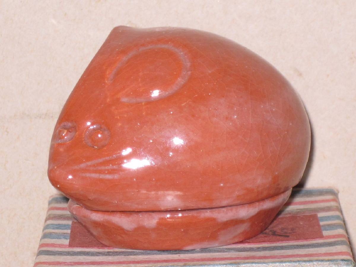 干支香合#36 鼠 6x4.3x4.2cm 子年 楽焼 楽入銘(検索 茶道具仏具香蓋合子小物入れ彩色陶器赤楽在銘ねずみ