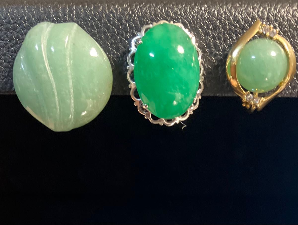 ヴィンテージ 天然石 片耳イヤリング　緑石　昭和レトロ　