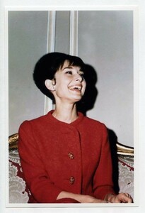 ［フォト4x6］ オードリー・ヘップバーン 65A 映画女優写真(小)