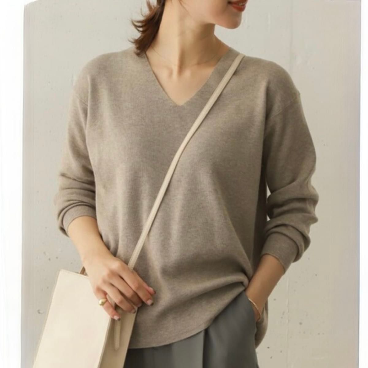 アーバンリサーチ ドアーズ Vネックプルオーバーニット URBAN RESEARCH DOORS セーター Vネックニット