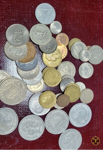 《要連絡 》外国硬貨 売り 複数国 コイン 古銭 貨幣 コレクション ランダムで10枚前後の予定