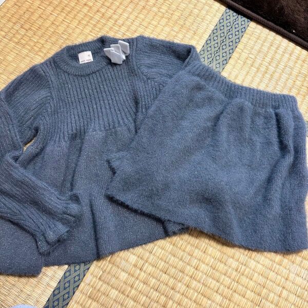 petit main プティマイン ニット&ニットスカートグレー Sサイズ(80-90cm)