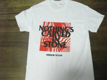 Nothing's Carved In Stone Mirror Ocean Tシャツ_画像1