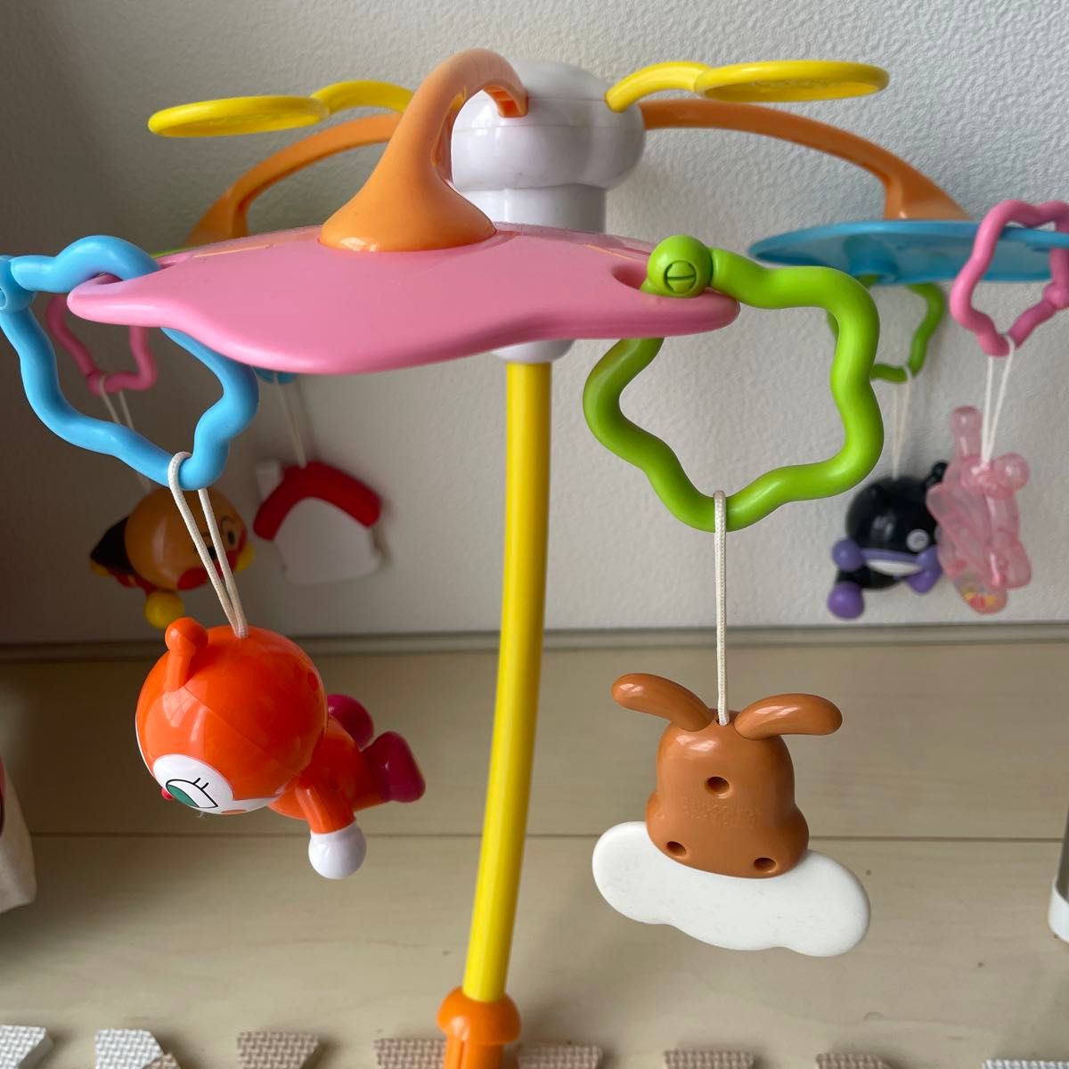 アンパンマン ベビーカーメリー カラフルメリー