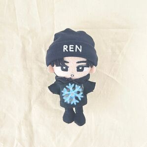 すのチル チルぬい 服 メンカラONパーカーセット《SnowMan》 REN 目黒蓮 すのチルぶら下がりシリーズ