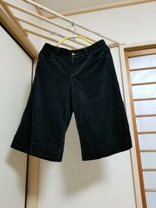 GU コーデュロイ　ハーフパンツ　キュロット　黒　秋冬