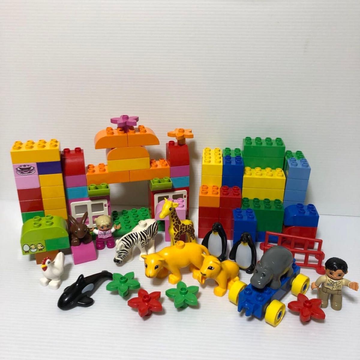 レゴ デュプロ ピンクのコンテナデラックス 楽しいどうぶつえん ブロック セット LEGO 動物 パーツ