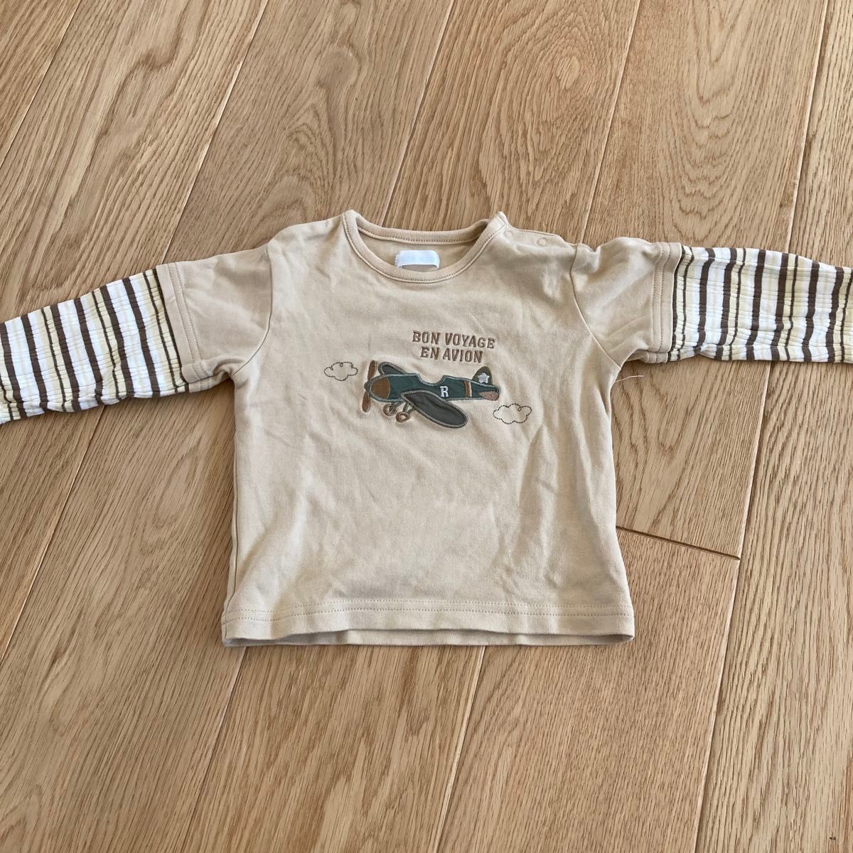 ベビー 長袖Tシャツ 飛行機柄 ボーダー ベージュ 90cm 記名あり