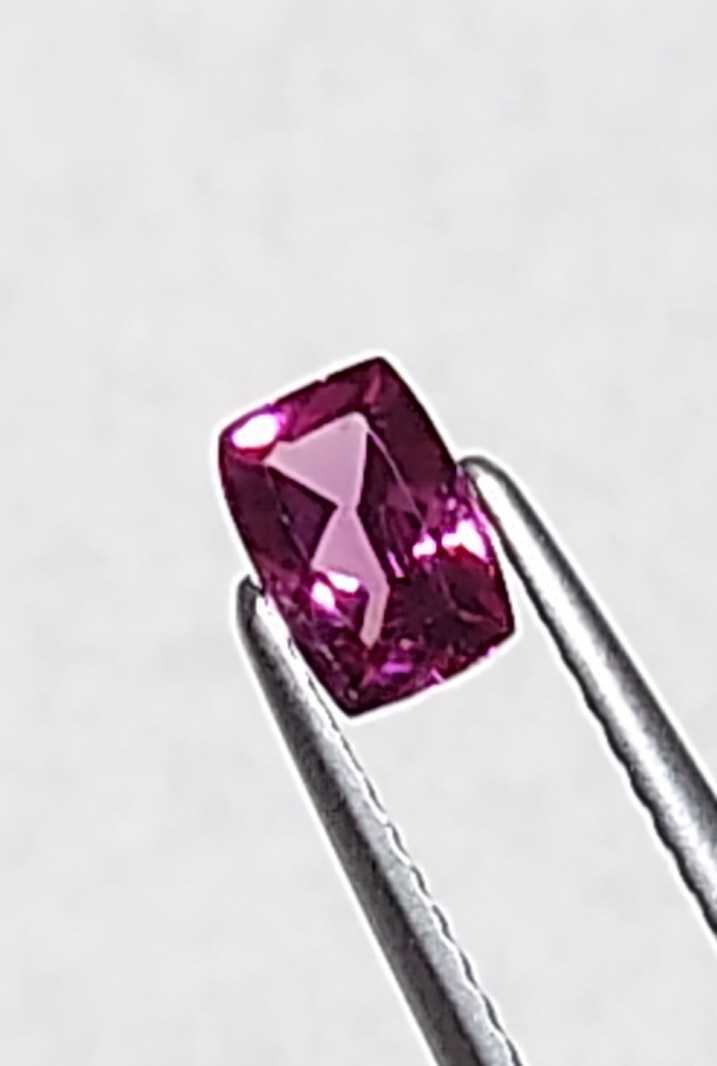 50%OFF ファンシーカット/変形カット!Eカラー/0.574ct/RT1999/CGL