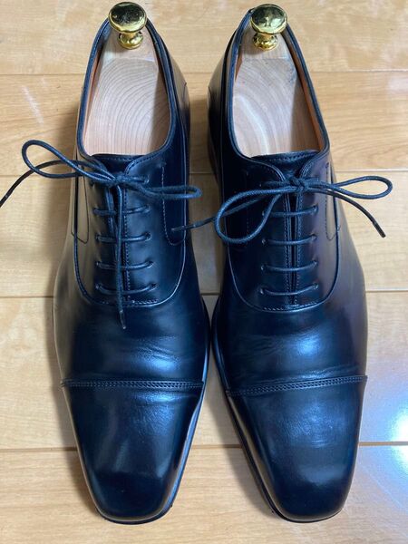 santoni サントーニ ストレートチップ 黒 ビジネスシューズ 革靴 UK8 27cm