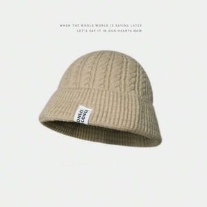 レターパターンニットビーニー メンズ レディース ニット帽 ベージュ154,010
