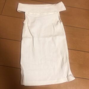 セシルマクビー　新品タグ付き　ノースリーブカットソー　トップス　夏服