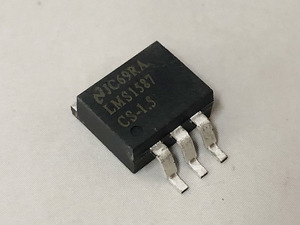 ★未使用品 JC69RA LMS1587CS-1.5 レギュレータ バラ売り 管理番号[F2-B0237]