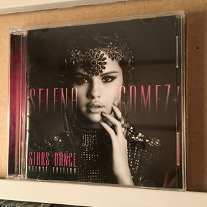 セレーナ・ゴメス　SELENA GOMEZ「STARS DANCE / DELUXE EDITION」 ＊4thアルバム　＊輸入盤