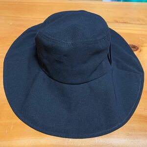 ハット　帽子 ハット メーカー不明 ブラック色 サイズ57.5cm ポリエステル 100% 中国製 中古品 送料無料
