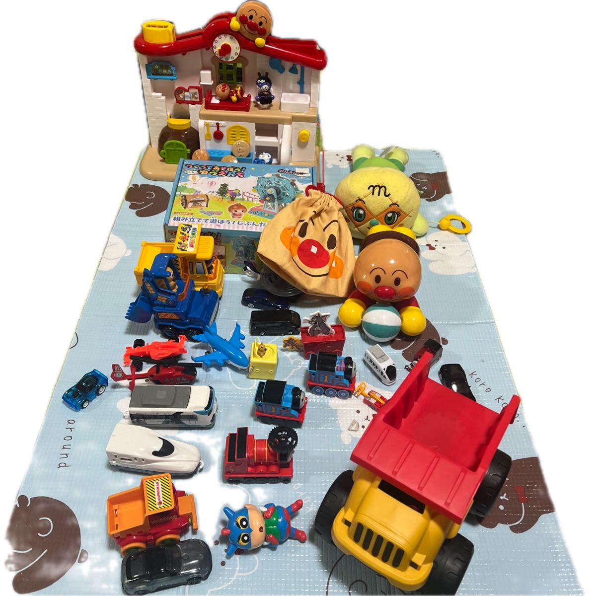 アンパンマン こどもちゃれんじ くるくる遊園地 ミニカー おもちゃ まとめ売り