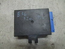 ■BMW E36 ワイパーリレー 中古 61358357068 部品取あり ウインド ウォッシャー コントロールユニット ウインカー モジュール リレー■_画像2