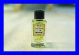 ○中古 シャネル CHANEL No19 EDT 4ml ミニボトル