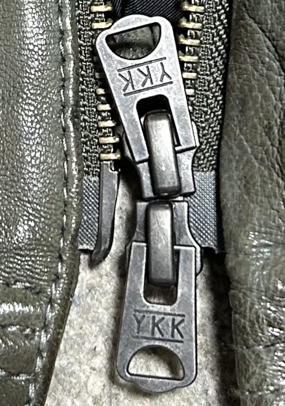 良品②AVIREX【XL】フード付きレザージャケットTOPGUN◇アヴィレックス gpz アビレックス　ハーレー★匿名配送　ショベル　HARLEY 革ジャン_サムネイル画像7