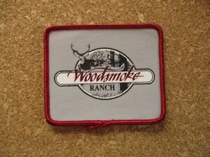 80s『WOODSMOKE RANCH』ビンテージ ワッペン/鹿シカしか自然パッチ企業プリントUSAアメリカ作業着ワークシャツのカスタムに！