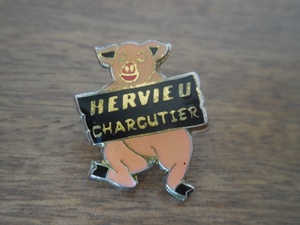 フランス☆古いピンズ 【HERVIEU CHARCUTIER】 ピンバッジ PINS ピンバッチ ぶた 豚 ブタ