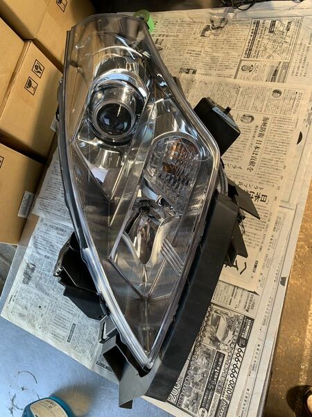 左ヘッドライト MPV ly3p HID