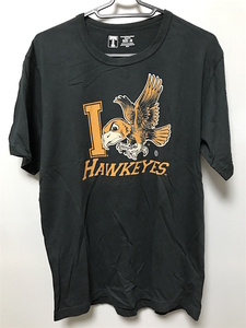 IOWA HAWKEYES Tシャツ カレッジ 大学 アイオワ・ホークアイズ 新品 ロゴ グッズ