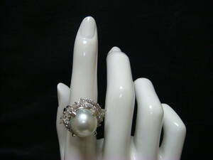 * gorgeous . White Butterfly pearl 12,5mm diamond 1,55 carat ring platinum made *