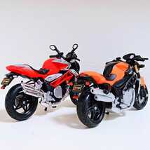 1/18 スケール ダイキャスト バイク MV AGUSTA BRUTALE S ＆ MV AGUSTA BRUTALE 1090 RR 全長約12cm 展示品 現状 状態良好 2台 まとめて_画像5